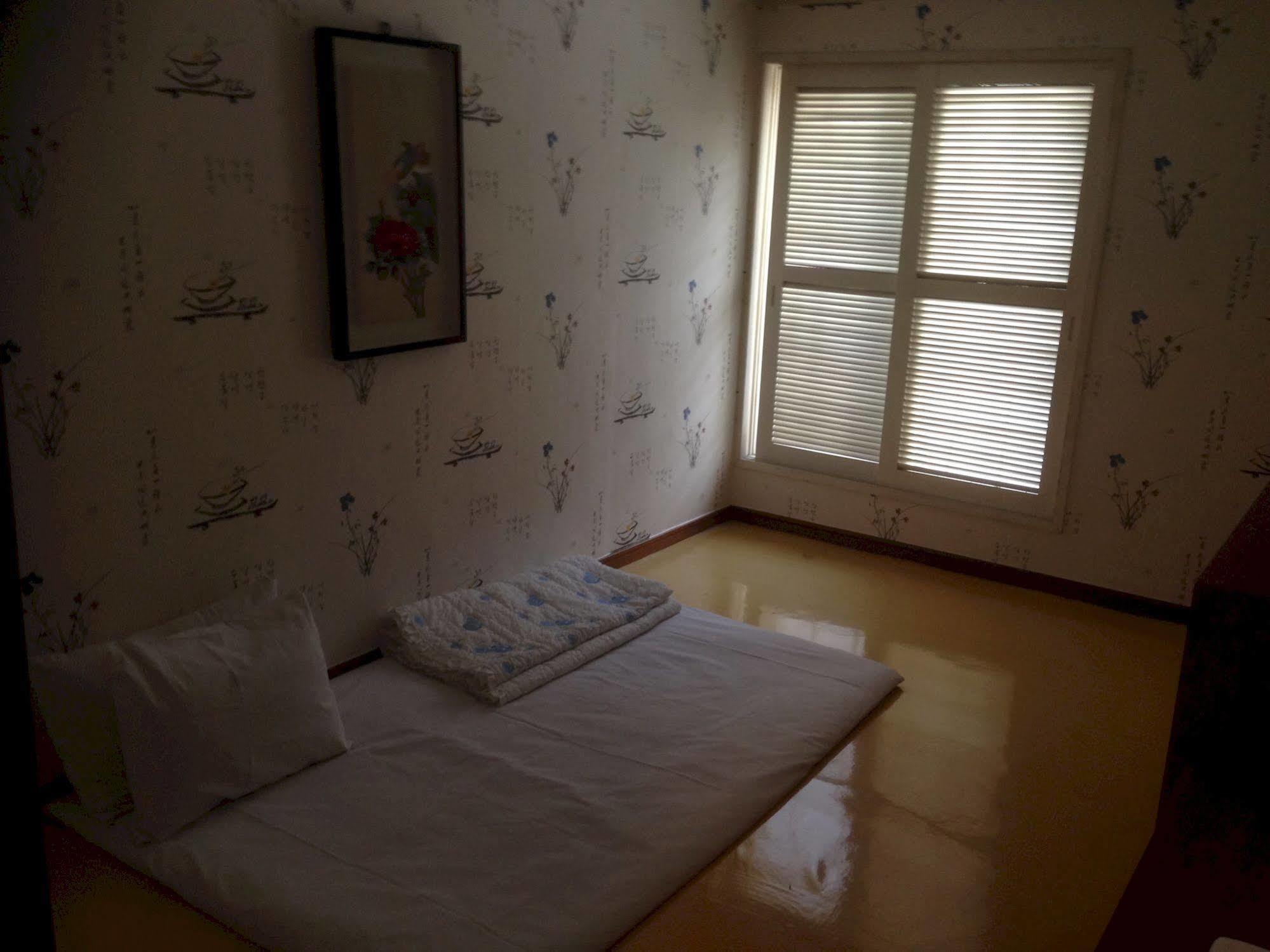 Daegu Goodstay Herotel Exterior photo