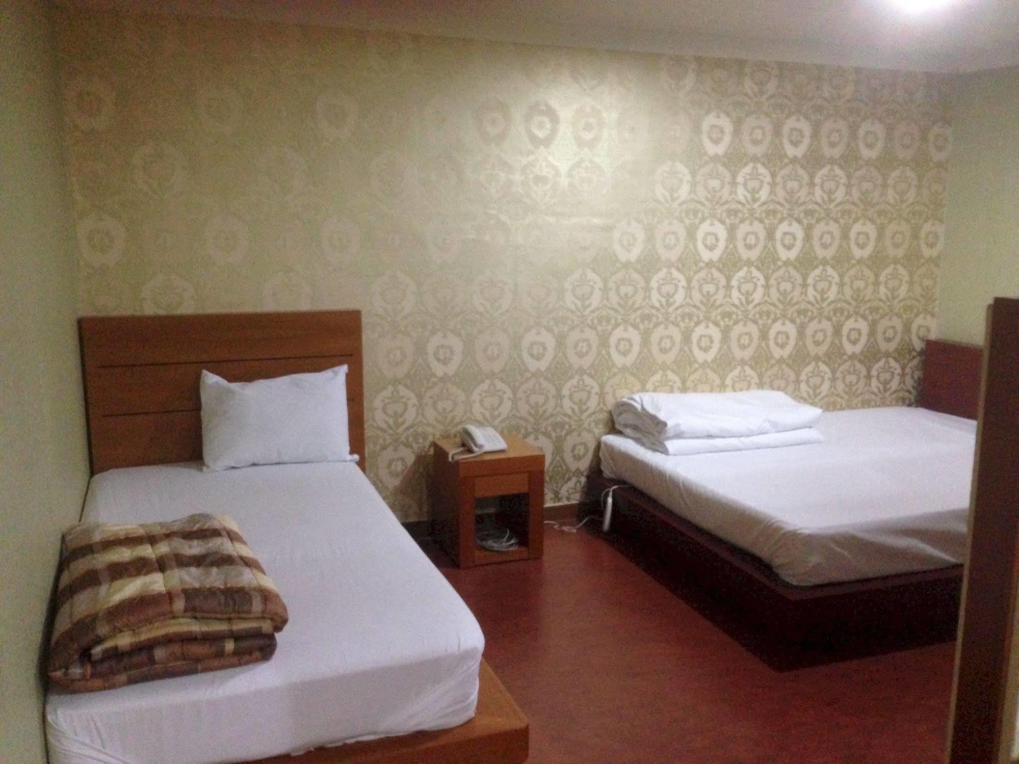 Daegu Goodstay Herotel Exterior photo