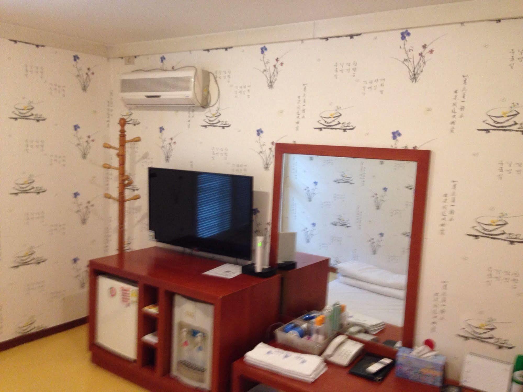 Daegu Goodstay Herotel Exterior photo