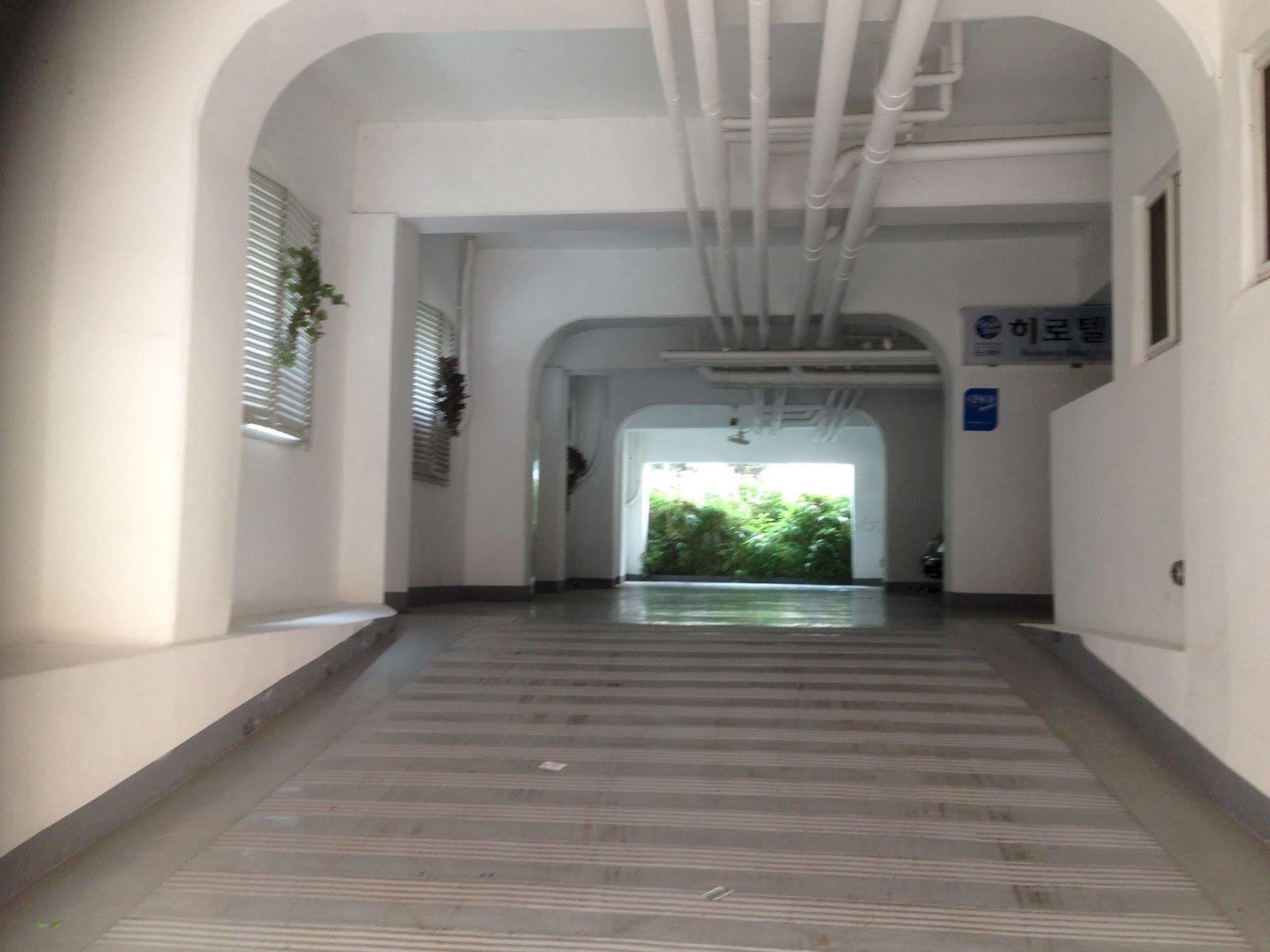 Daegu Goodstay Herotel Exterior photo