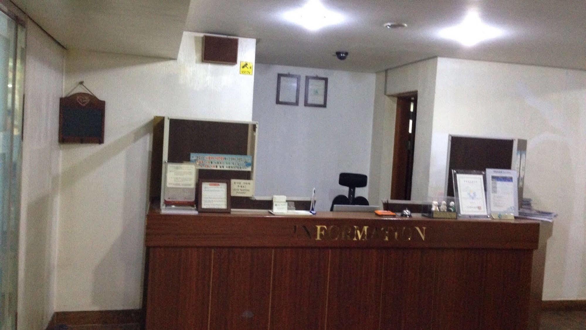 Daegu Goodstay Herotel Exterior photo